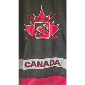Mens XL Canada Athletics Canada Ice Hockey Jersey